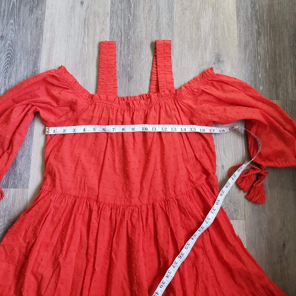 NWOT H&M OFF-THE-SHOULDER DRESS - Picture 6 of 11
